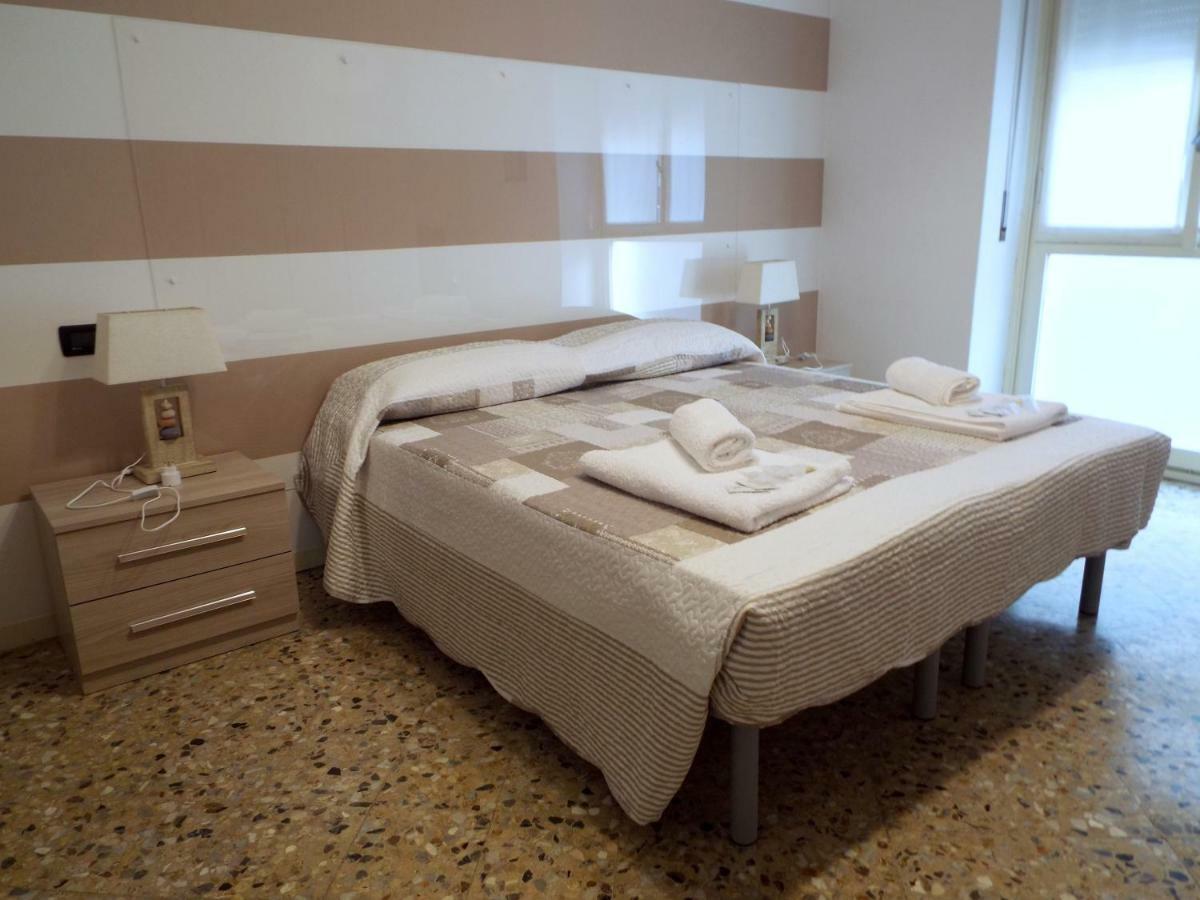 Lacaralele Apartment Milan Exterior photo